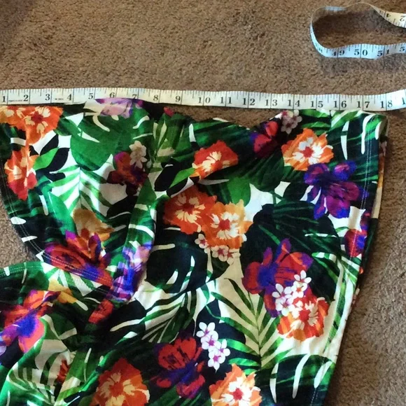 COPY - Catalina Swimsuit Halter Top - Picture 5 of 8
